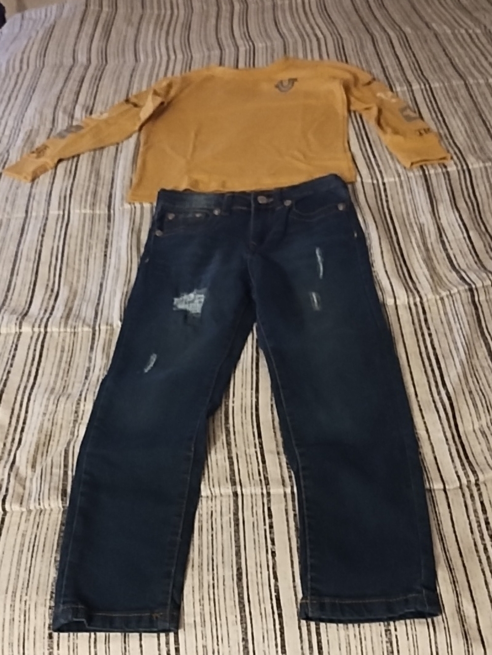 Kids True Religion Long-Sleeve Graphic Top with Dark Wash Distressed Jeans